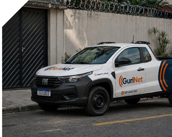 Veículo da Gurinet com plotagem da nova marca